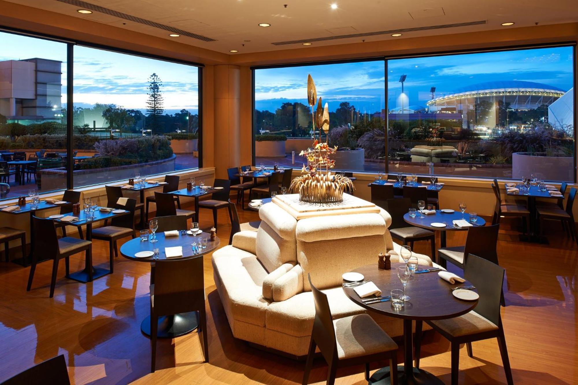 InterContinental Adelaide, an IHG hotel Buitenkant foto The dining room at Elements