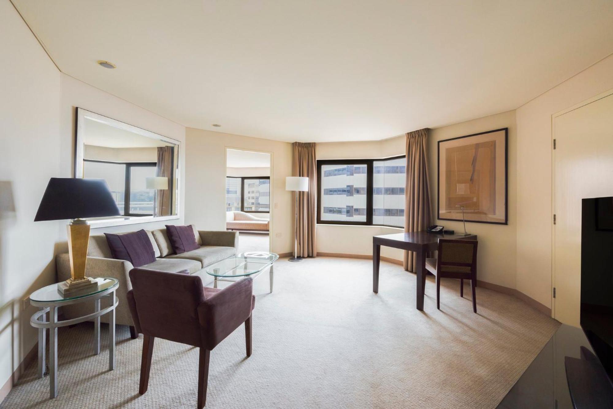InterContinental Adelaide, an IHG hotel Buitenkant foto A suite at the InterContinental